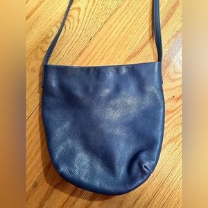 BAGGU Leather Crossbody